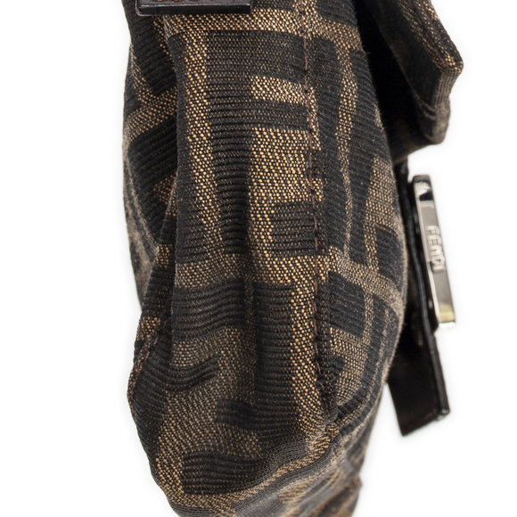 Fendi Baguette - Picture 8 of 10